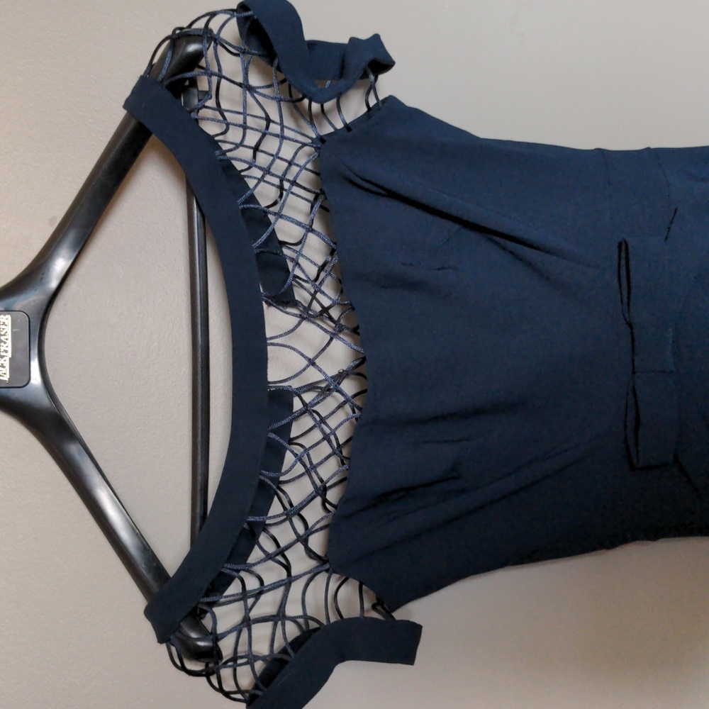 Mod Cloth Alika Party Dress - Picture 4 of 9
